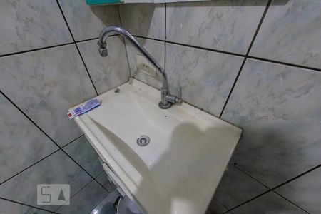 Casa à venda com 140m², 2 quartos e 2 vagas Casa à venda com 140m², 2 quartos e 2 vagasBanheiro