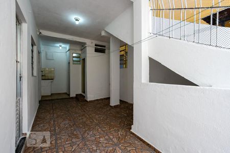 Casa para alugar com 50m², 1 quarto e sem vagaÁrea de serviço e quintal