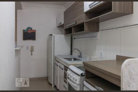 Apartamento à venda com 53m², 2 quartos e 1 vaga Apartamento à venda com 53m², 2 quartos e 1 vagaCozinha e Área de Serviço