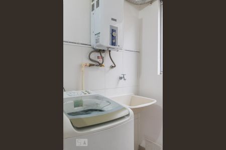 Apartamento à venda com 53m², 2 quartos e 1 vaga Apartamento à venda com 53m², 2 quartos e 1 vagaCozinha e Área de Serviço