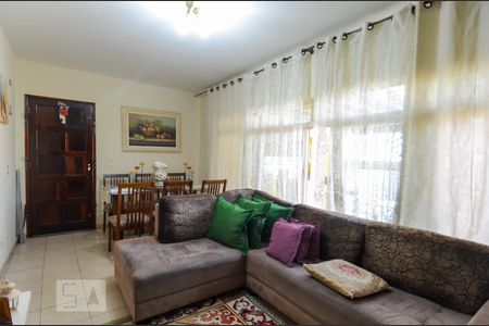 Sala de Estar de casa à venda com 3 quartos, 210m² em Gopoúva, Guarulhos