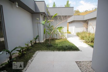 Casa de condomínio à venda com 500m², 6 quartos e 3 vagas Casa de condomínio à venda com 500m², 6 quartos e 3 vagasQuintal