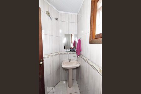 Lavabo de casa à venda com 2 quartos, 180m² em Olaria, Canoas