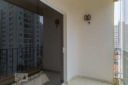 Varanda de apartamento à venda com 3 quartos, 100m² em Vila Monte Alegre, São Paulo