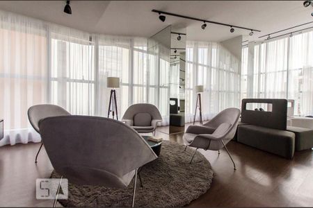 Apartamento à venda com 43m², 1 quarto e 1 vaga Apartamento à venda com 43m², 1 quarto e 1 vagaÁrea comum - Salão de festas