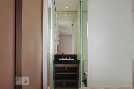 Apartamento à venda com 43m², 1 quarto e 1 vaga Apartamento à venda com 43m², 1 quarto e 1 vagaBanheiro da Suíte