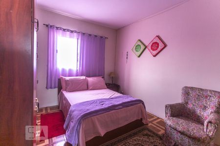 Casa à venda com 224m², 3 quartos e 3 vagasQuarto 1