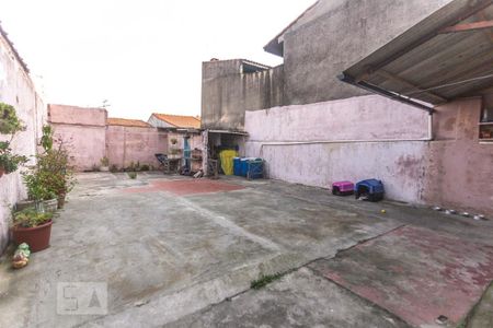 Casa à venda com 224m², 3 quartos e 3 vagasQuintal