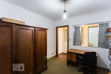 Casa à venda com 300m², 4 quartos e 2 vagas Casa à venda com 300m², 4 quartos e 2 vagasQuarto 2