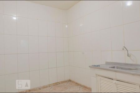 Cozinha de casa para alugar com 1 quarto, 40m² em Vila Penteado, São Paulo