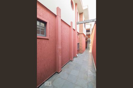Casa à venda com 186m², 3 quartos e 2 vagasCorredor
