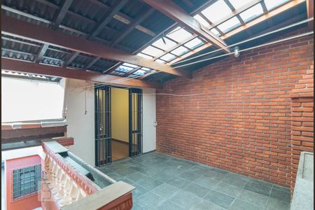 Casa à venda com 186m², 3 quartos e 2 vagasTerraço com Churrasqueira