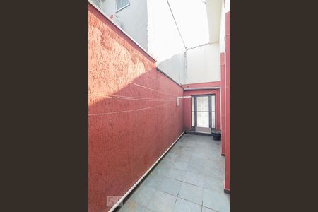 Casa à venda com 186m², 3 quartos e 2 vagasCorredor