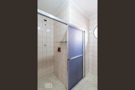 Casa à venda com 186m², 3 quartos e 2 vagasBanheiro