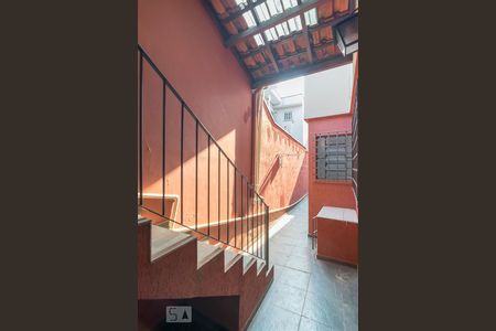 Casa à venda com 186m², 3 quartos e 2 vagasCorredor