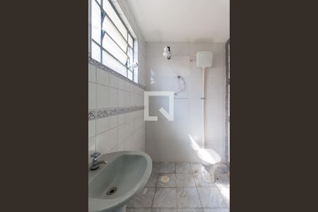 Banheiro de casa para alugar com 1 quarto, 50m² em Vila Prudente, São Paulo