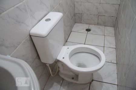 banheiro de casa para alugar com 1 quarto, 30m² em Vila Prudente, São Paulo