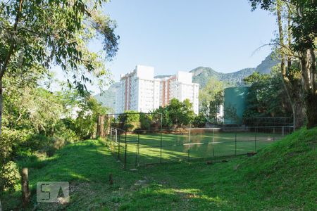 Apartamento à venda com 48m², 2 quartos e 1 vagaCampo de Futebol