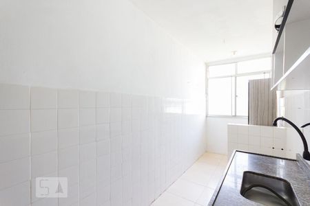 Apartamento à venda com 48m², 2 quartos e 1 vagaCozinha e Área de Serviço