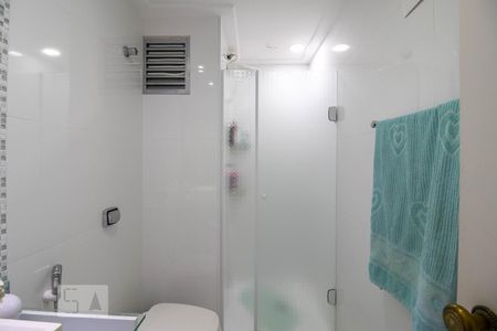 Apartamento à venda com 94m², 3 quartos e 1 vaga Apartamento à venda com 94m², 3 quartos e 1 vagaBanheiro