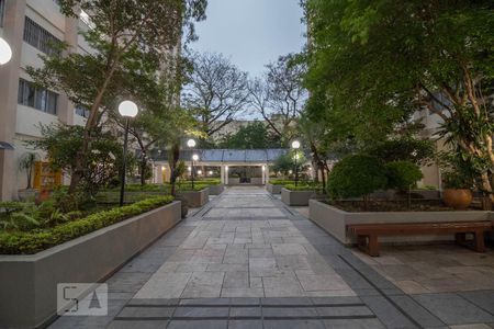 Apartamento à venda com 94m², 3 quartos e 1 vaga Apartamento à venda com 94m², 3 quartos e 1 vagaÁrea Comum