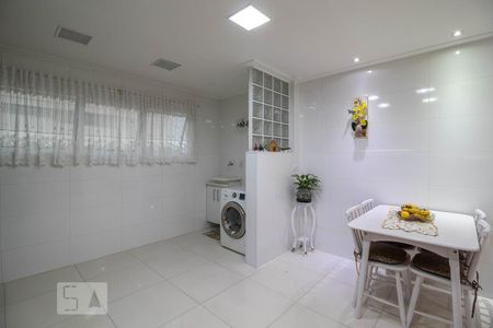 Apartamento à venda com 94m², 3 quartos e 1 vaga Apartamento à venda com 94m², 3 quartos e 1 vagaCozinha