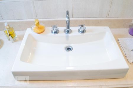 Apartamento à venda com 190m², 3 quartos e 3 vagasDetalhe do banheiro da suíte 3