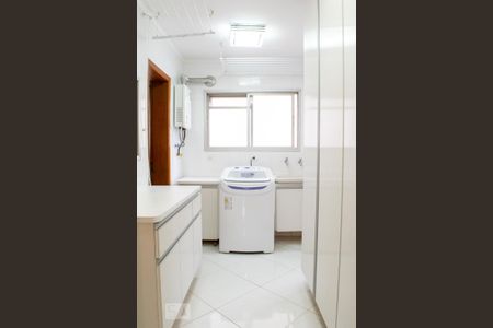 Apartamento à venda com 190m², 3 quartos e 3 vagasÁrea de serviço