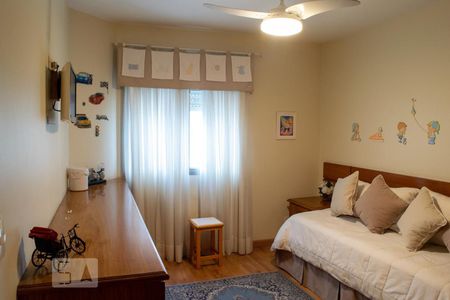 Apartamento à venda com 190m², 3 quartos e 3 vagasSuíte 1