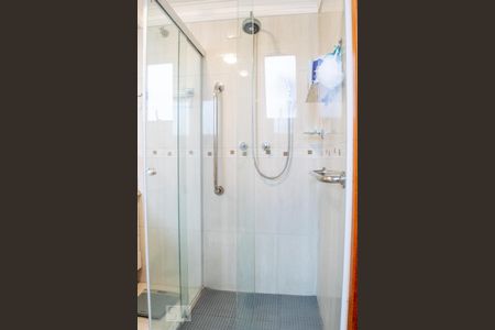 Apartamento à venda com 190m², 3 quartos e 3 vagasBanheiro da suíte 3