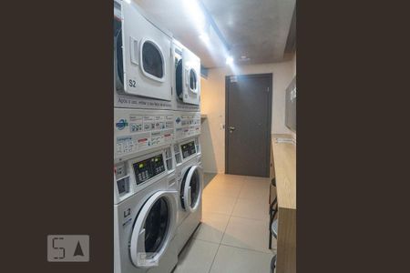 Studio à venda com 28m², 1 quarto e sem vagaÁrea comum - Lavanderia