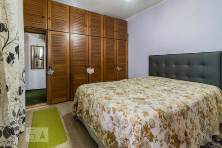 Dormitório de casa à venda com 1 quarto, 300m² em Tristeza, Porto Alegre