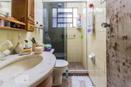 Banheiro Social de casa à venda com 1 quarto, 300m² em Tristeza, Porto Alegre