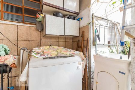 Casa à venda com 300m², 1 quarto e sem vaga Casa à venda com 300m², 1 quarto e sem vagaDetalhe da area de serviço