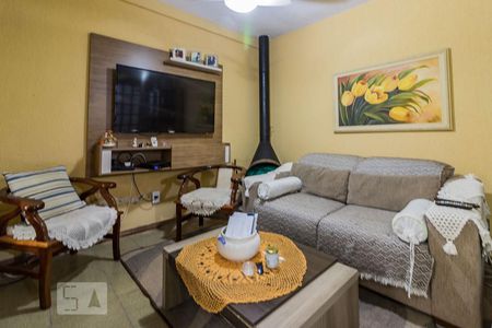 Sala de casa à venda com 1 quarto, 300m² em Tristeza, Porto Alegre