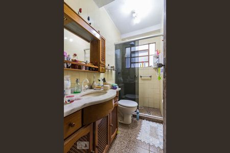 Banheiro Social de casa à venda com 1 quarto, 300m² em Tristeza, Porto Alegre