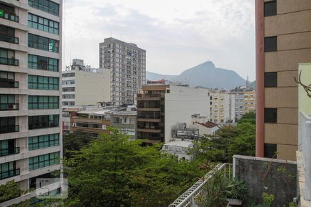 Apartamento à venda com 250m², 3 quartos e 1 vagaVista da Cobertura