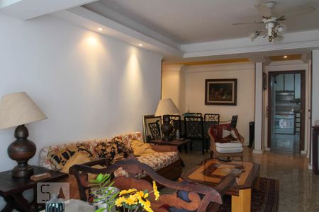 Apartamento à venda com 250m², 3 quartos e 1 vagaSala