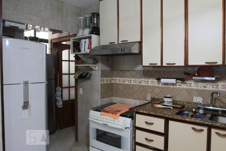 Apartamento à venda com 250m², 3 quartos e 1 vagaCozinha