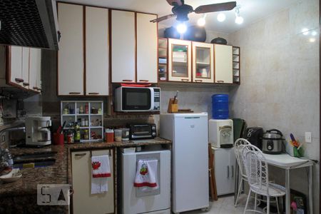 Apartamento à venda com 250m², 3 quartos e 1 vagaCozinha