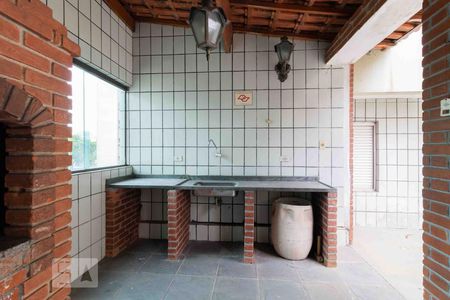 Apartamento para alugar com 67m², 2 quartos e 1 vagaÁrea comum - Churrasqueira