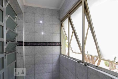 Apartamento para alugar com 67m², 2 quartos e 1 vagaÁrea de Serviço