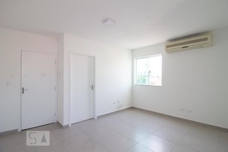 Sala de apartamento para alugar com 1 quarto, 37m² em Jardim Vila Galvão, Guarulhos