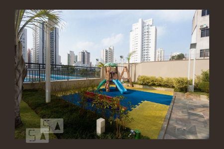 Apartamento à venda com 60m², 2 quartos e 2 vagasÁrea comum - Playground