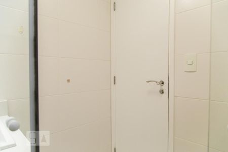 Apartamento à venda com 60m², 2 quartos e 2 vagasBanheiro da suíte