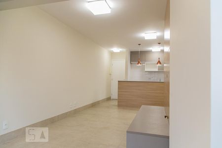 Sala de apartamento à venda com 2 quartos, 60m² em Mirandópolis, São Paulo