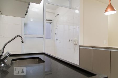 Apartamento à venda com 60m², 2 quartos e 2 vagasCozinha