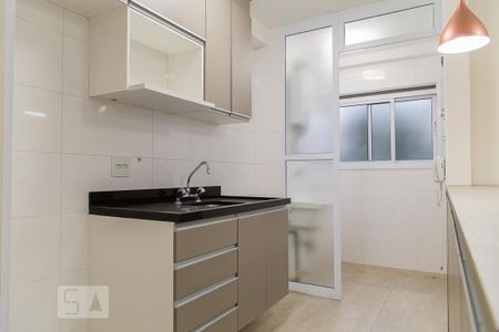Apartamento à venda com 60m², 2 quartos e 2 vagasCozinha