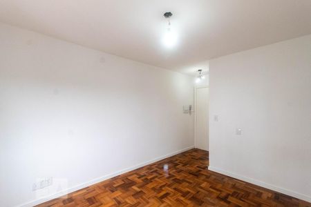 Sala de Estar de apartamento à venda com 3 quartos, 70m² em Cristal, Porto Alegre