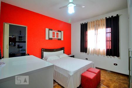 Quarto Suíte de casa à venda com 4 quartos, 240m² em Jardim Marek, Santo André